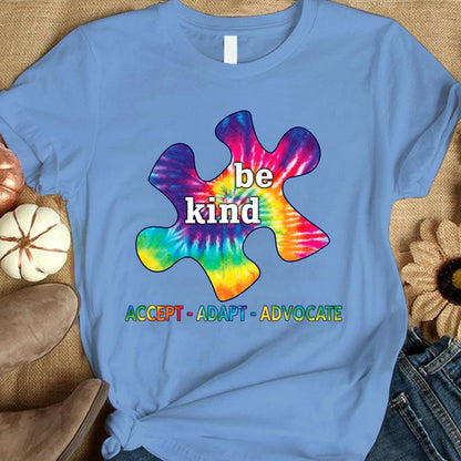 Camiseta de aceptación del autismo Sea amable, adáptese, abogue por las piezas del rompecabezas