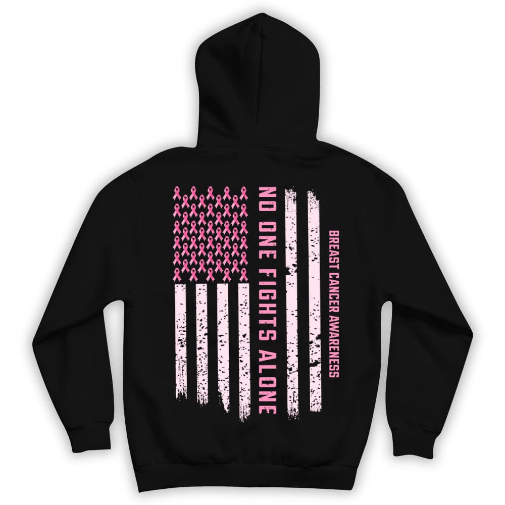 Camiseta de apoyo para la concientización sobre el cáncer de mama, cinta con la bandera estadounidense que dice "Nadie lucha solo"