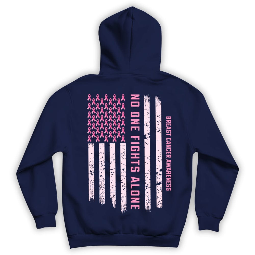 Camiseta de apoyo para la concientización sobre el cáncer de mama, cinta con la bandera estadounidense que dice "Nadie lucha solo"