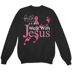 Camiseta con frase de fe por encima del miedo, camina con Jesús, lazo rosa y concienciación sobre el cáncer de mama