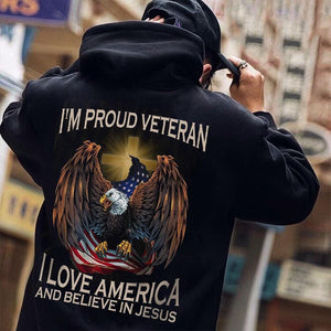 Soy un veterano orgulloso, amo a Estados Unidos y creo en Jesús. Camisetas