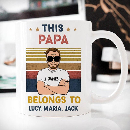 Taza personalizada "Este papá pertenece al Día del Padre"