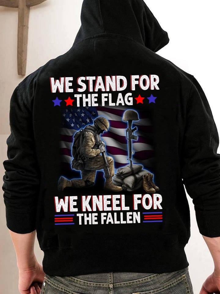Camiseta "Defendemos la bandera" Camiseta "Nos arrodillamos por los caídos"