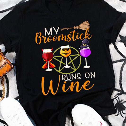 Camiseta con la frase "Happy Hallowine", camiseta con la frase "My Broomstick Run On Wine Glass"